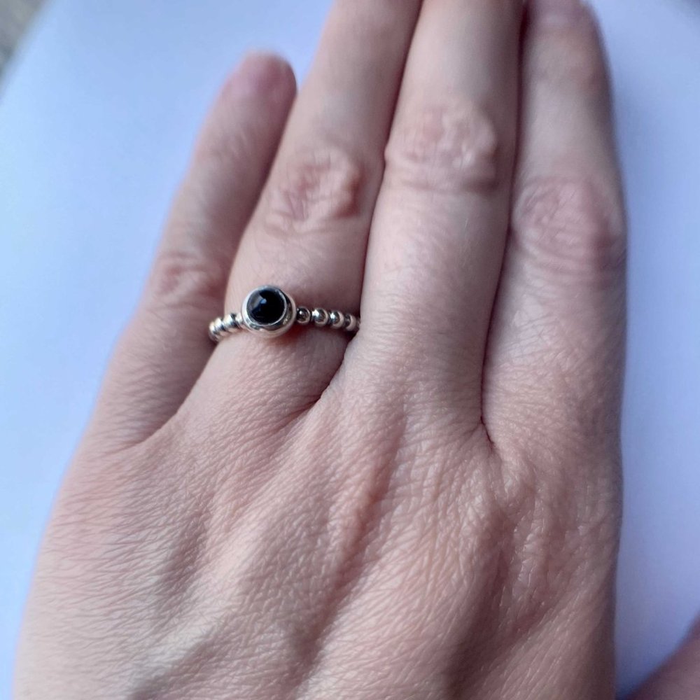 PANDORA My Desire Onyx Cabochon Sterling Silver Twist Stacking Ring - Picture 3 of 5
